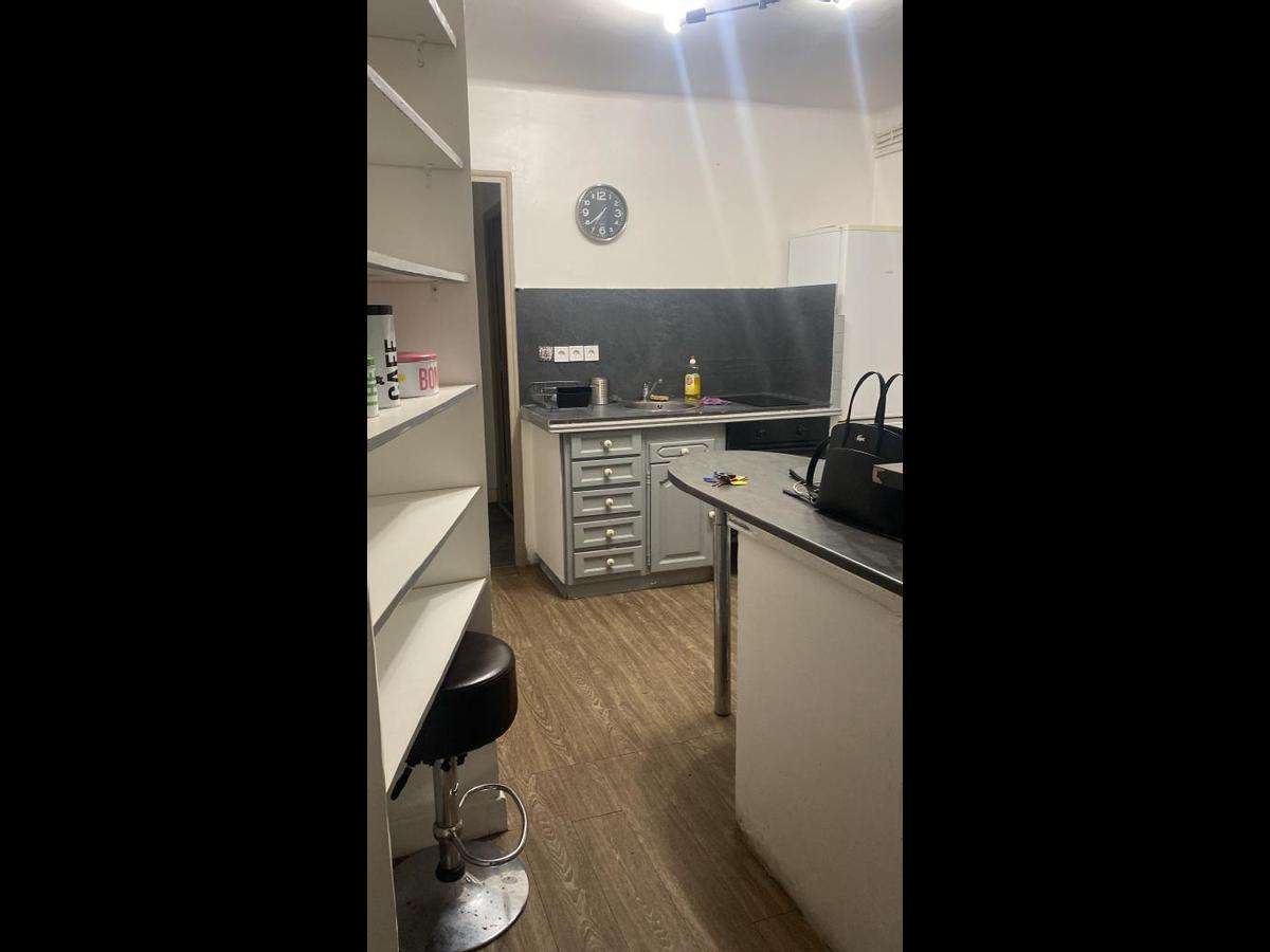 Colocation à Vannes : Colocation Vannes — chambre meublée · Port · (photo 4/6)