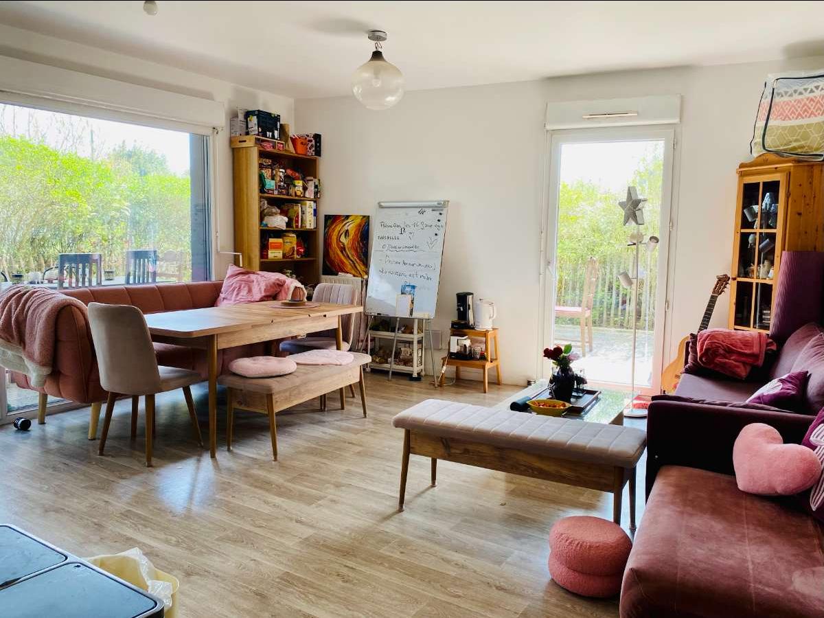 Colocation à Le Havre — 5 colocs / chambre dans appart 92 m² · Le Havre Colocation à Le Havre — 5 colocs / chambre dans appart 92 m² · Le Havre