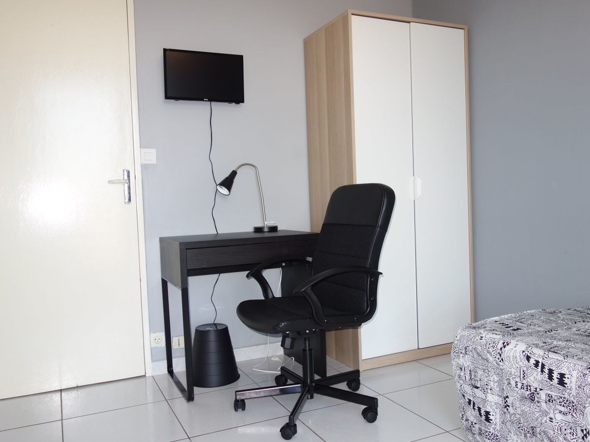 Colocation à Rennes : Colocation Rennes — chambre meublée · proche centre (photo 3/6)