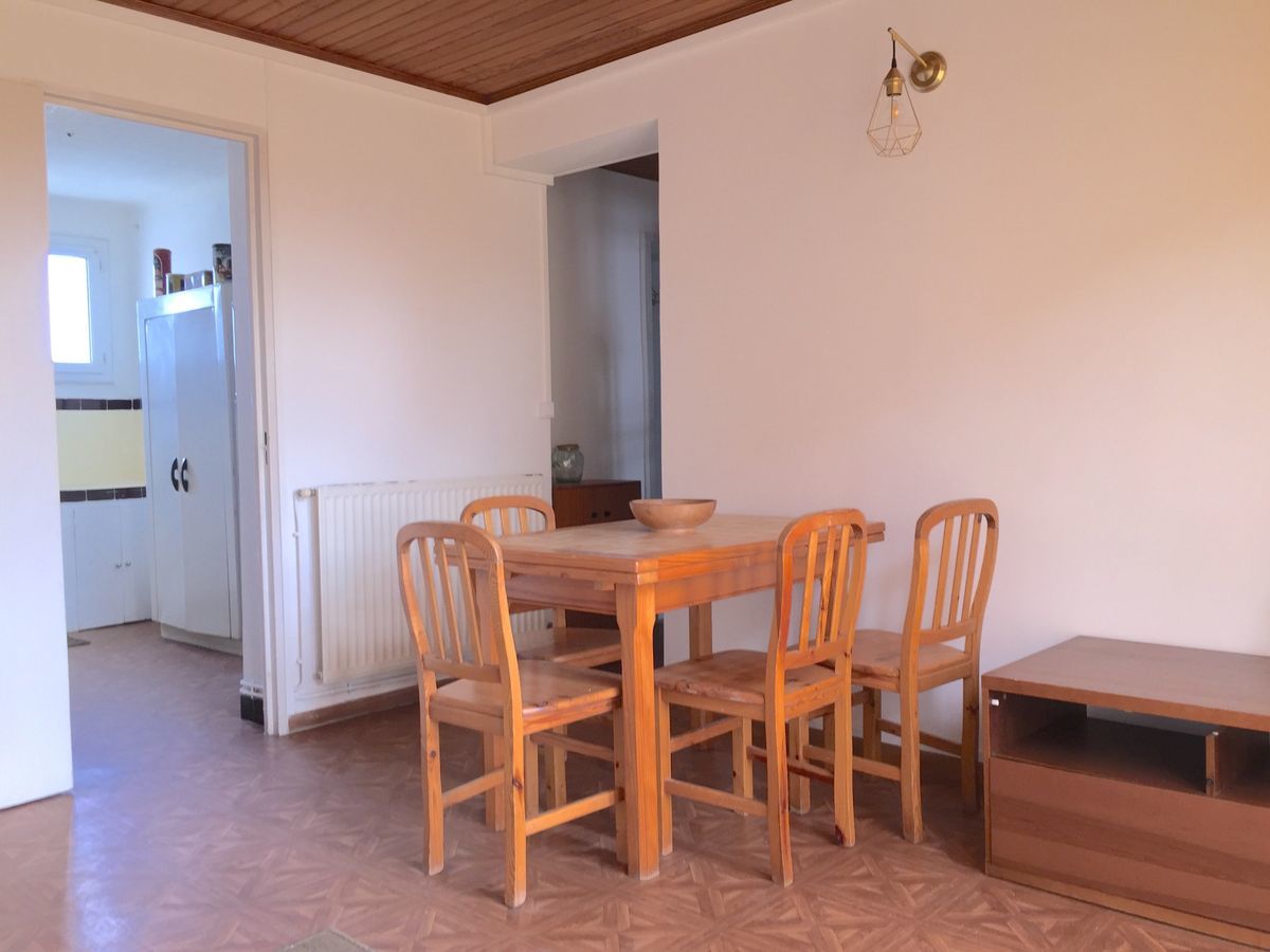 Chambre lumineuse · Marseille — 3 pièces au total