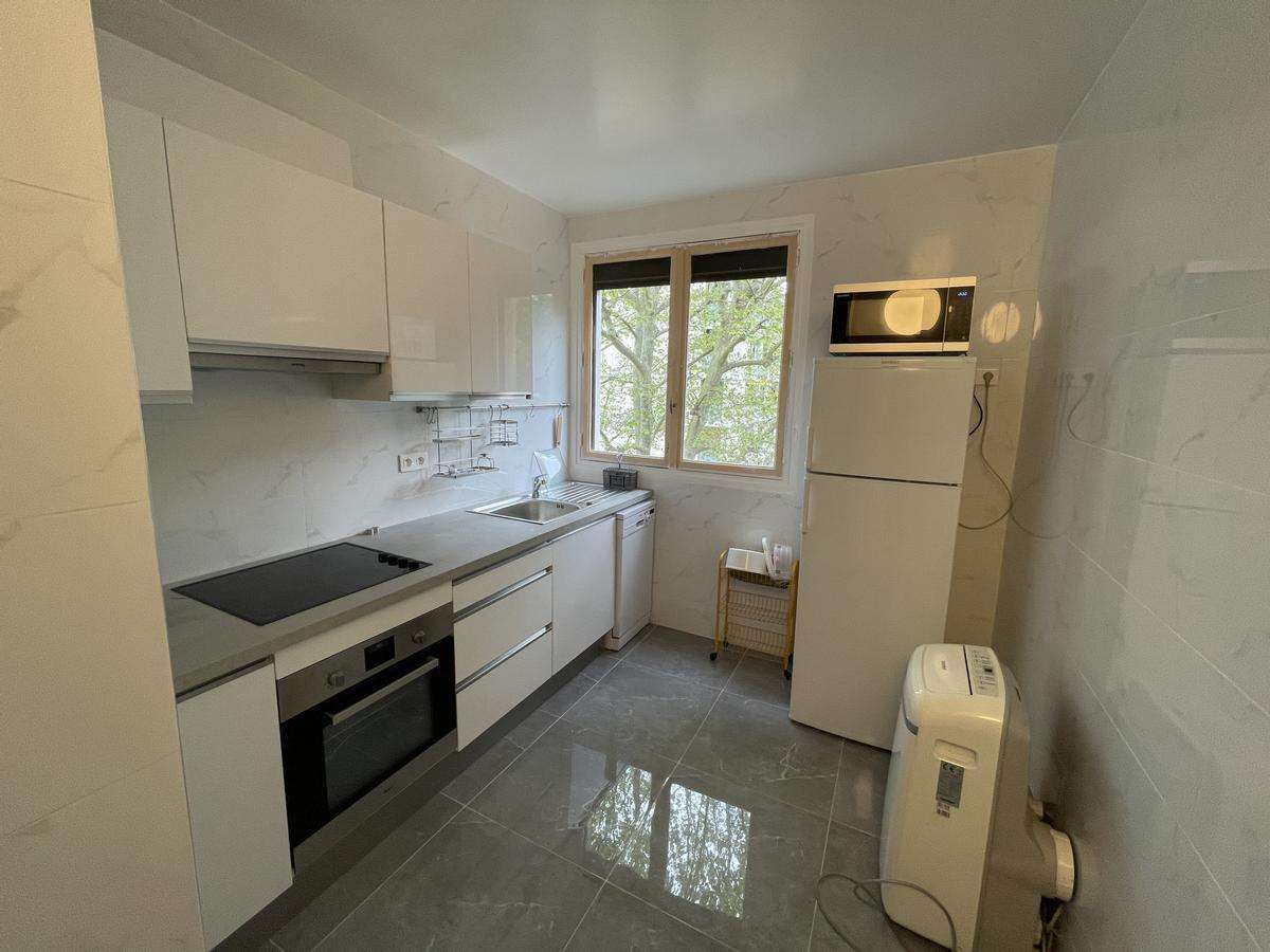 Colocation à Besançon : Dispo août · coloc calme · Chaprais · Besançon (photo 2/6)