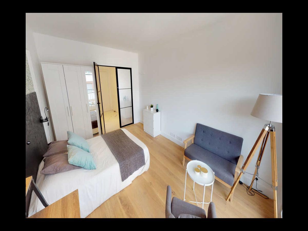 Colocation à Perpignan : Chambre lumineuse · Perpignan — 4 pièces au total (photo 3/6)