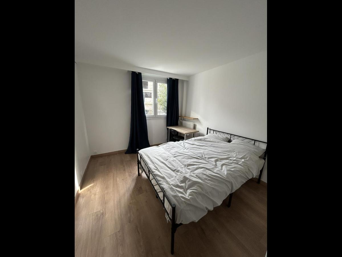 Colocation à Nantes : 8 colocs / chambre dans appart 55 m² · Nantes (photo 3/6)