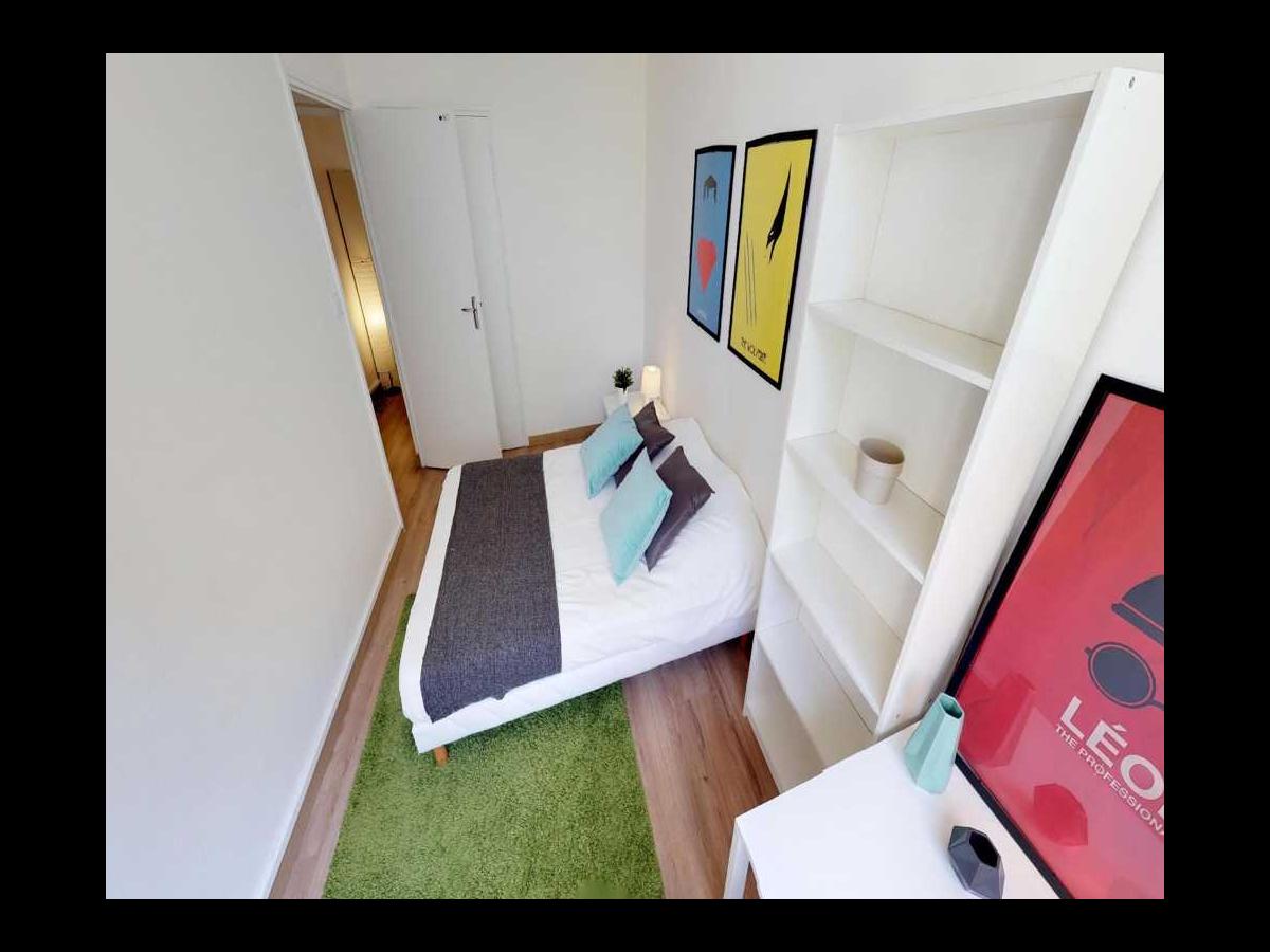 Colocation à Troyes — Dispo mars · coloc calme · Cathédrale · Troyes Colocation à Troyes — Dispo mars · coloc calme · Cathédrale · Troyes