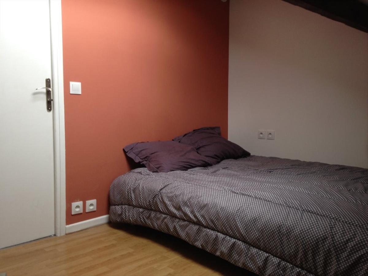 Colocation à Le Havre : Chambre avec bureau · Le Havre (68 m² le logement) (photo 5/6)