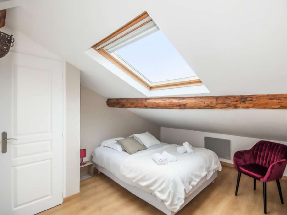 Colocation à Amiens : Chambre lumineuse · Amiens — 2 pièces au total (photo 5/6)