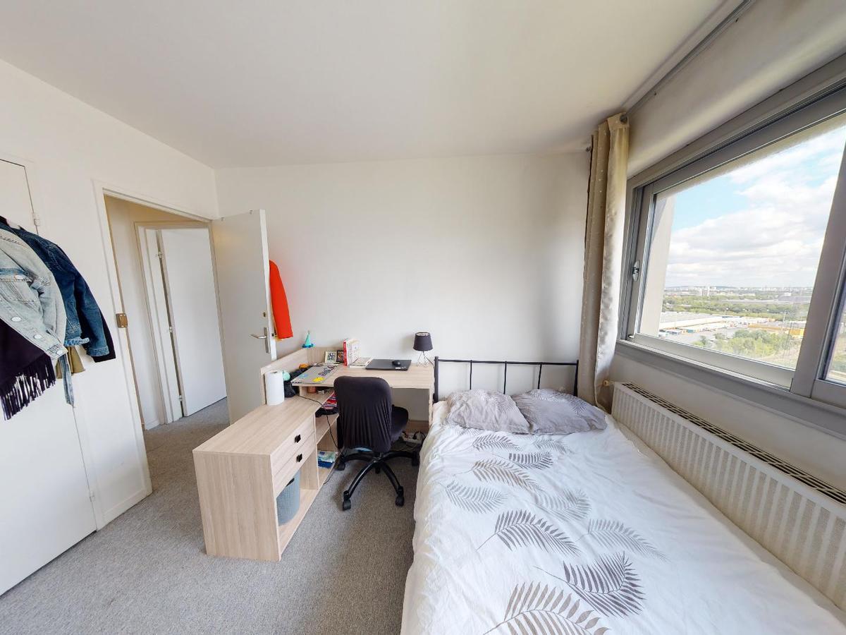 Colocation à Amiens : Colocation Amiens — chambre meublée · Saint-Leu · (photo 4/6)