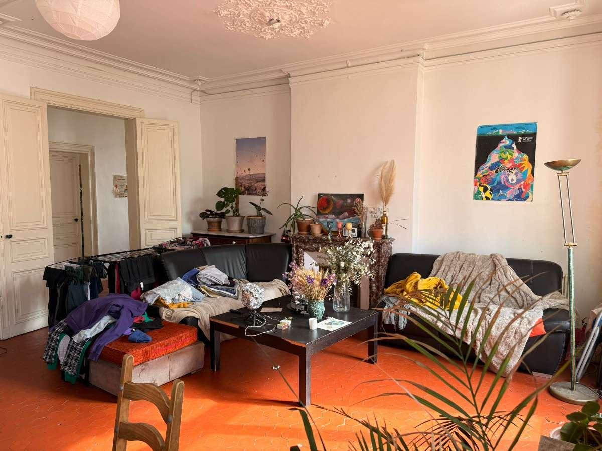 Colocation à La Seyne-Sur-Mer : Appartement 5 pièces · 40 m² — Centre · La Seyne-sur-Mer (photo 3/6)