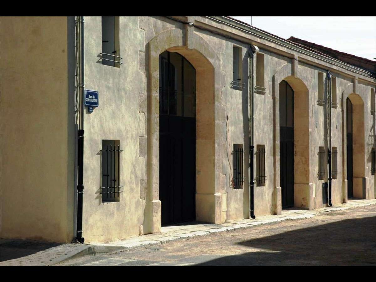 Colocation à Besançon — Chambre lumineuse · Besançon — 5 pièces au total Colocation à Besançon — Chambre lumineuse · Besançon — 5 pièces au total