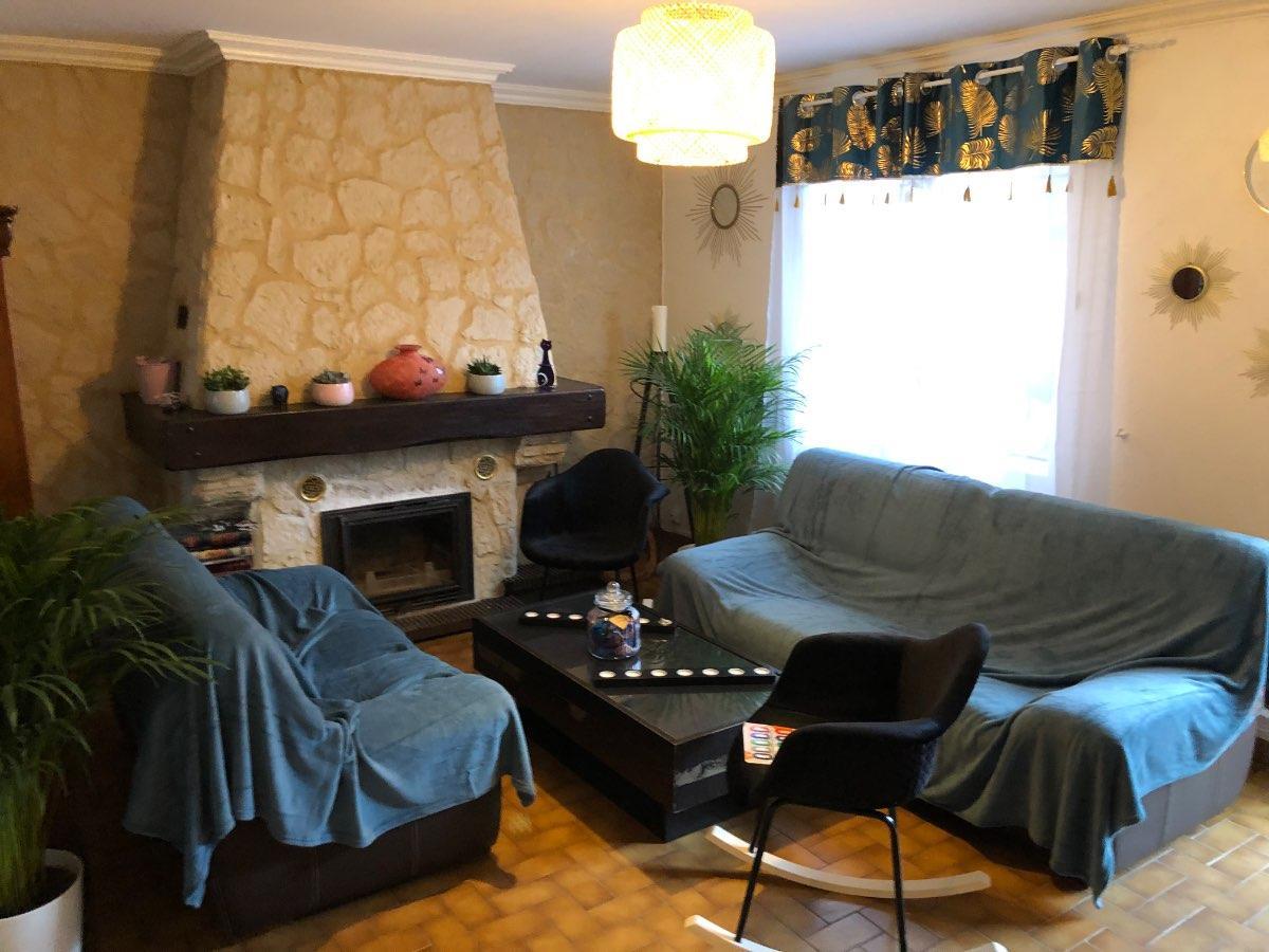 Colocation à Strasbourg : Chambre avec bureau · Strasbourg (69 m² le logement) (photo 4/6)
