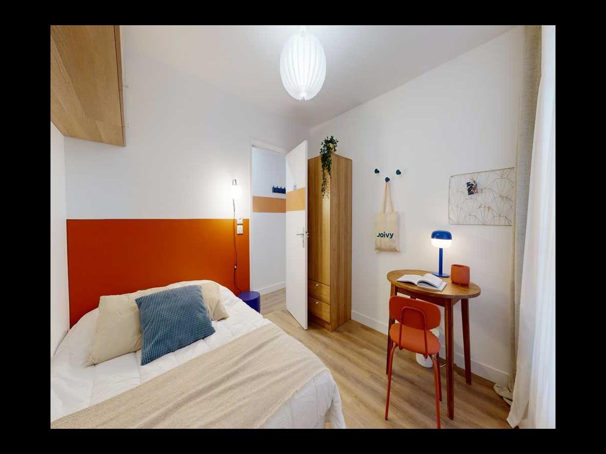 Colocation à Paris — Dispo avril · coloc calme · Alésia · Paris Colocation à Paris — Dispo avril · coloc calme · Alésia · Paris