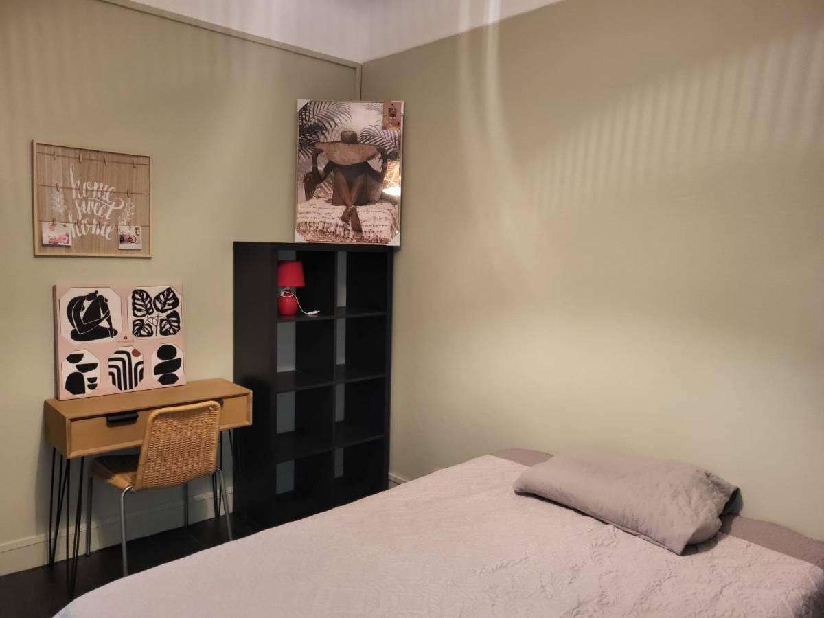 Colocation à Sète — Appartement 2 pièces · 65 m² — Centre · Sète Colocation à Sète — Appartement 2 pièces · 65 m² — Centre · Sète
