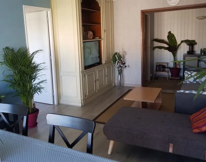 Colocation à Villeurbanne : À louer, chambres à côté du campus de la Doua (photo 3/8)