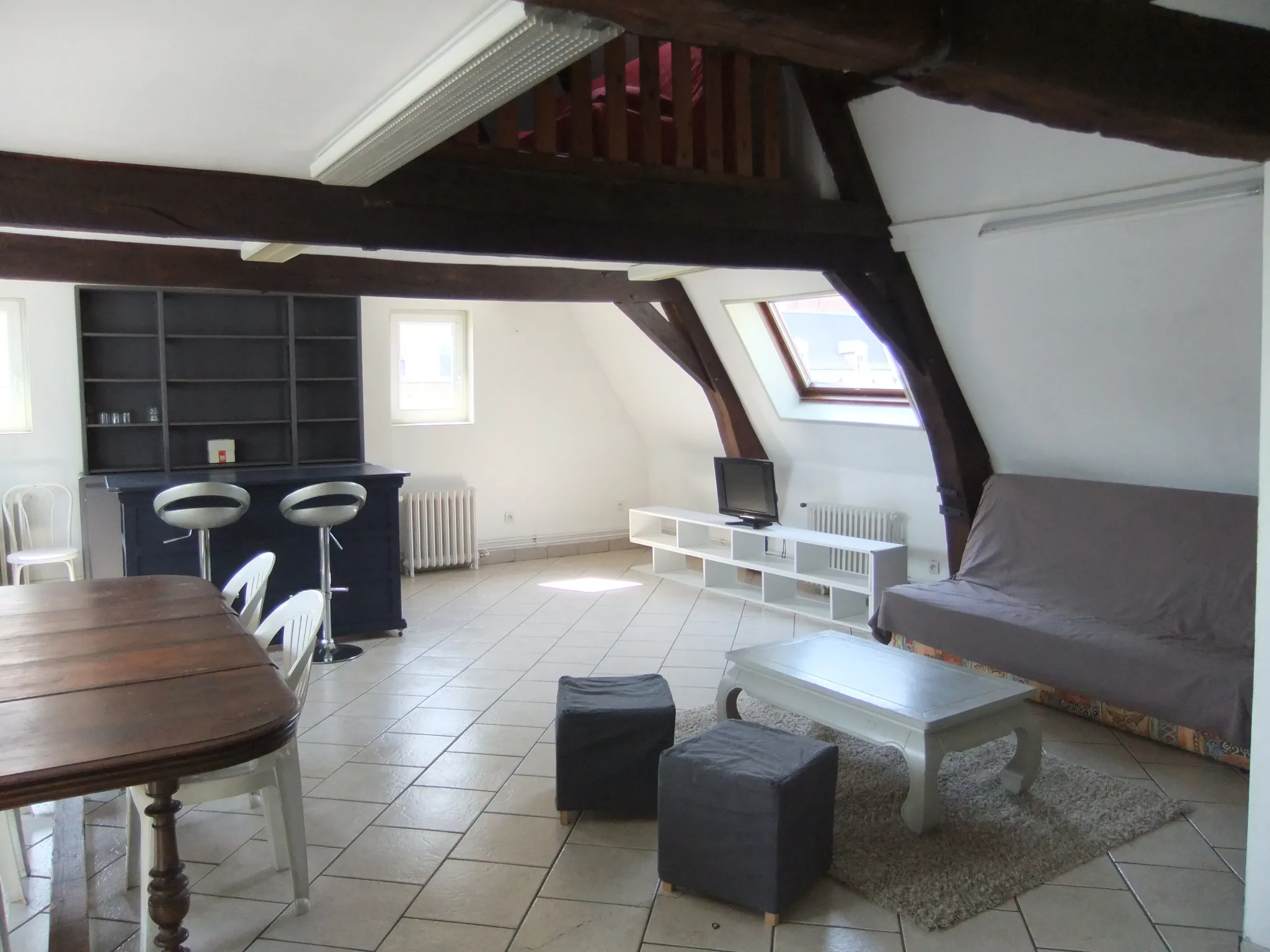 Colocation à Valenciennes : appartement pour 2 ou 3 colocataires (photo 2/4)