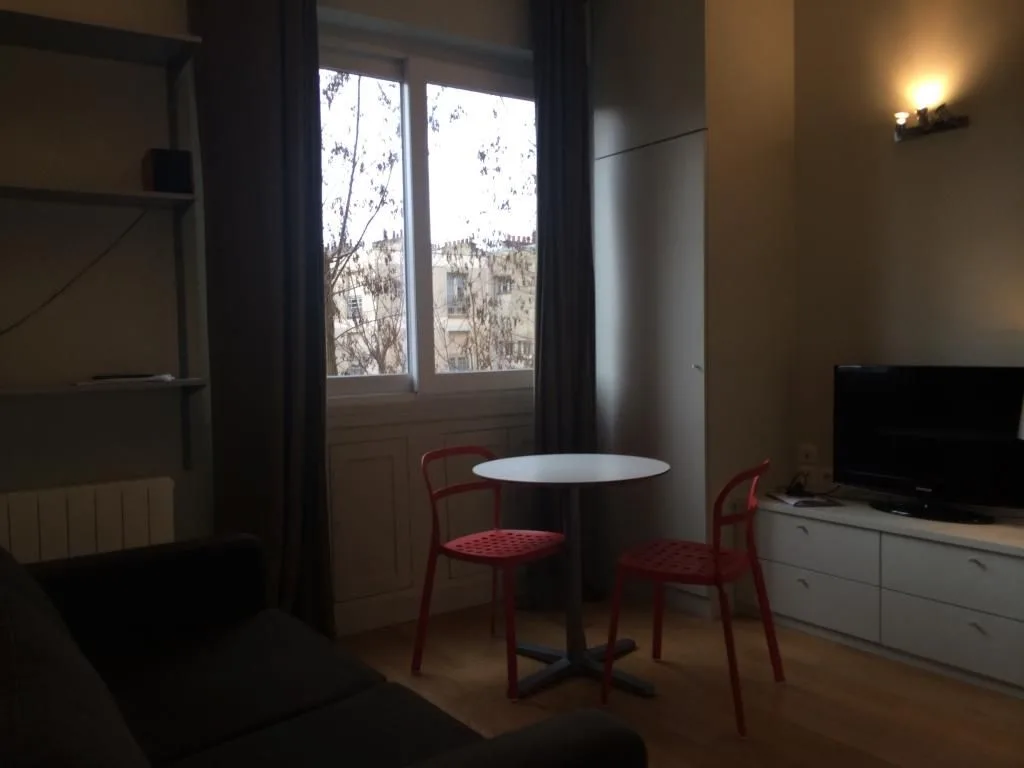 Colocation à Bordeaux : Studio meublé de 14 m² (photo 5/5)